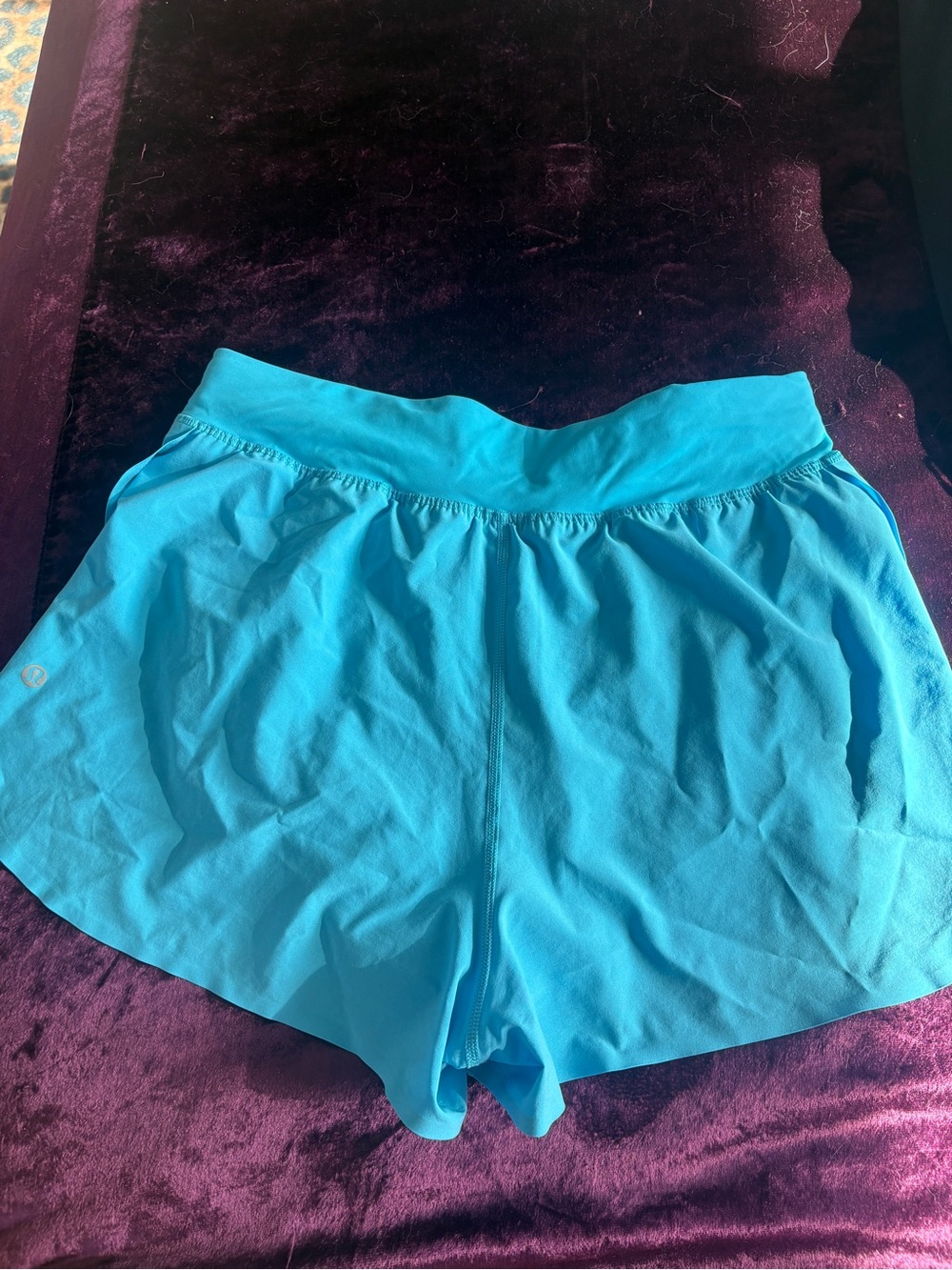 Lululemon Kayak Blue Fast and Free shorts - Picture 2 of 4